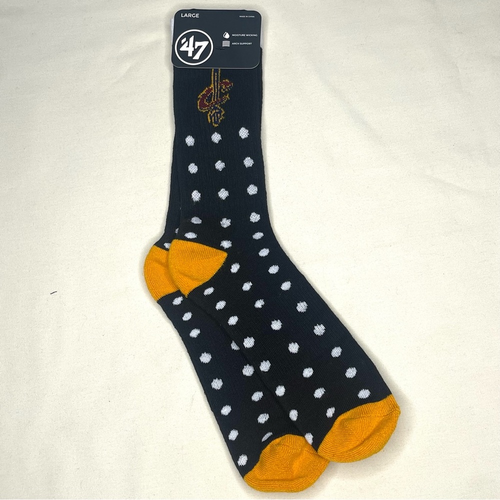Cleveland Cavaliers athletic crew socks